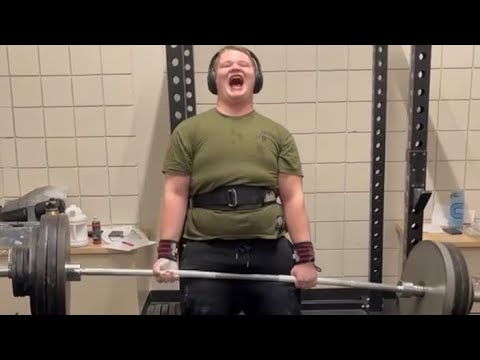 1 year deadlift transformation