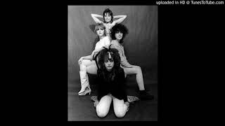 The Slits - New Town (Live In Studio 1977)