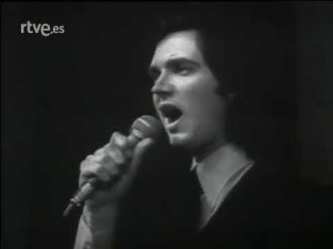 Camilo Sesto en el Festival O.T.I. (10 de noviembre de 1973)