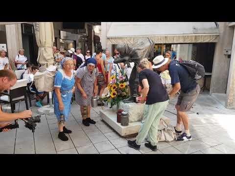 Feral ki j  pušćal sinjal: Stazom grobničkih mlikarica prošlo mnoštvo štovatelja