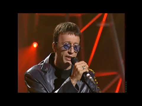 Bee Gees — I Started A Joke (Live at "An Audience With.." / ITV Studios London 1998)