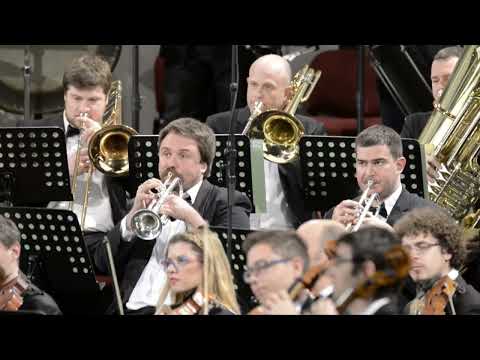 Aleksandar Simić: Under One Roof - Makris Symphony Orchestra, conducted by Predrag Gosta