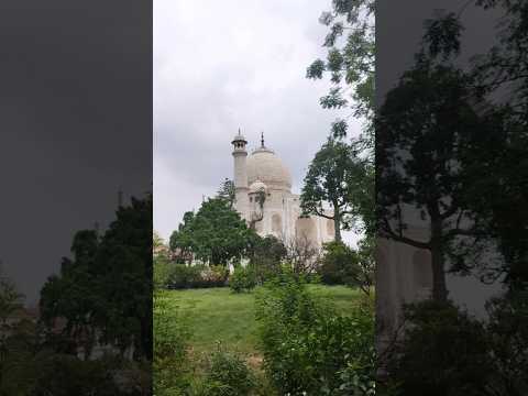 🤍🧿.    #aesthetic #trending #youtubeshorts #shorts #travel #tajmahal #trendingshorts #viral #explor