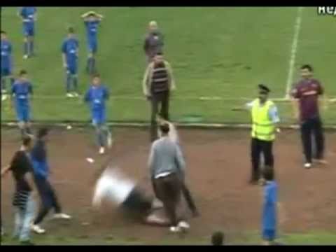 Football fight - Daniel Borimirov as a ninja