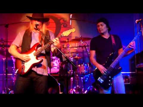 David Shelley and Bluestone - "Too Far Gone"