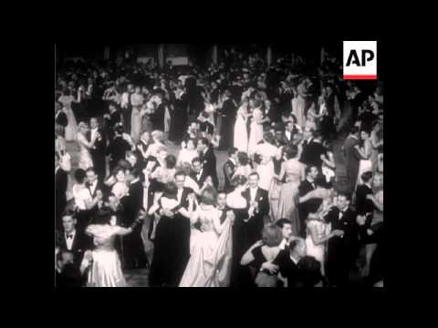 "DAILY EXPRESS" FILM BALL