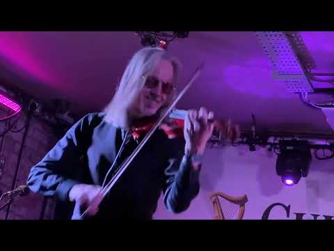 Pat McManus Band - Fiddling Masterclass! (4K) Deer's Head, Belfast, 2 December 2023