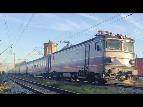 Tren IR1763 Iasi - Timisoara Nord pleaca din Veresti cu 40-0228-9 - 21.10.2022