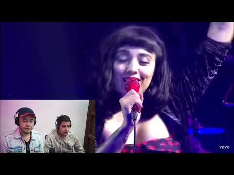 la peor Reaccion a Mon Laferte 😱 RONRONEO