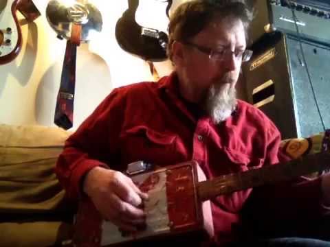 License plate Resonator Guitar in action