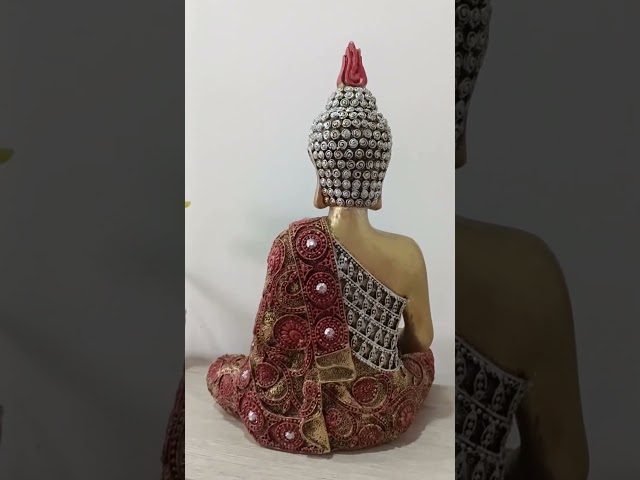 Vídeo relacionado con Serenity Growth - Figura escultórica de armonía interior, escultura zen de resina, decoración de mujer de meditación para sala de estar, dormitorio, regalo de relajación