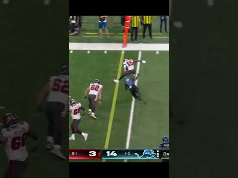 TEZ JOHNSON PUTS ON THE MOVES FOR AN INSANE TUDDY  #nfl #football #sports #nflsports