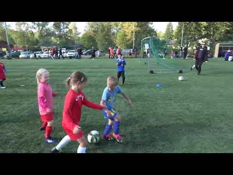 EBK P14 Sininen vs KasiYsi Vihreä