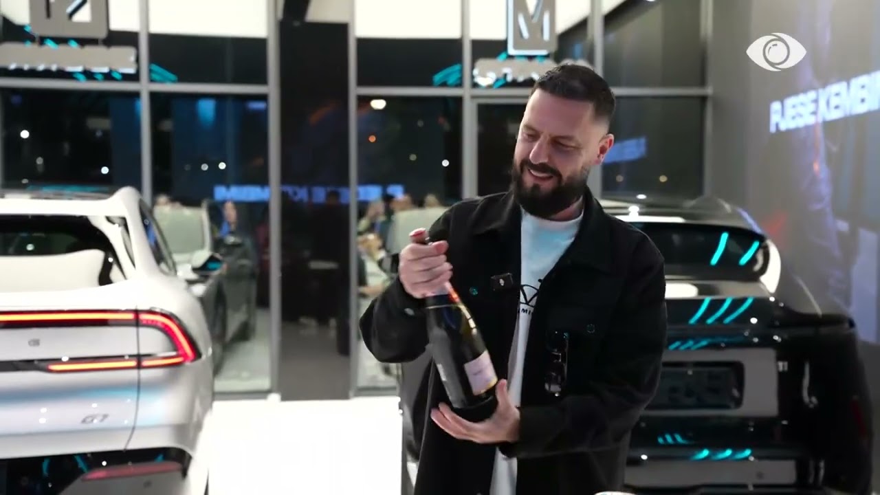 Selin, Brikena, Mal dhe Miri bëjnë gëzuar në Flux Fusion