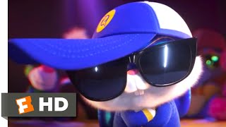 The Secret Life of Pets 2 - Snowball&#39;s Rap Scene (10/10) | Movieclips