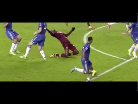 David Luiz humiliates Mario Balotelli