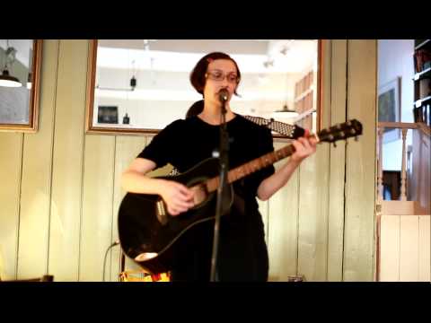 Monooka: Goodbye (live at Lemon Monkey, Stoke Newington)