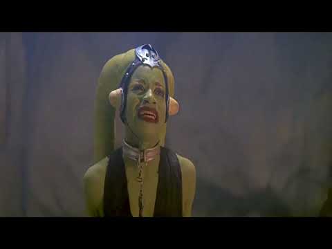 Oola Falls Into The Rancor Pit HD(Return of the Jedi)