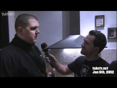 Take interviewing the cook at Homestory Cup 4