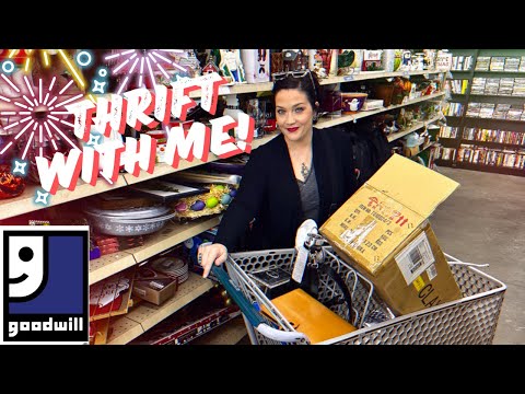 Loading UP on Home Decor!  // Thrift With Me at GOODWILL!