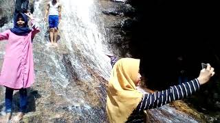 preview picture of video 'Curug kumpay'