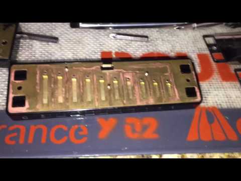 How to clean harmonica reed plates