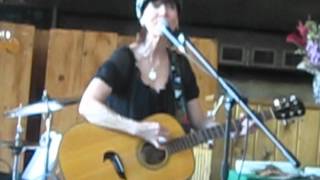 Carrie Johnson Band - There's The Door.AVI