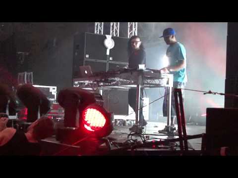 Skrillex & Chuckie @ Creamfields Perth 2011