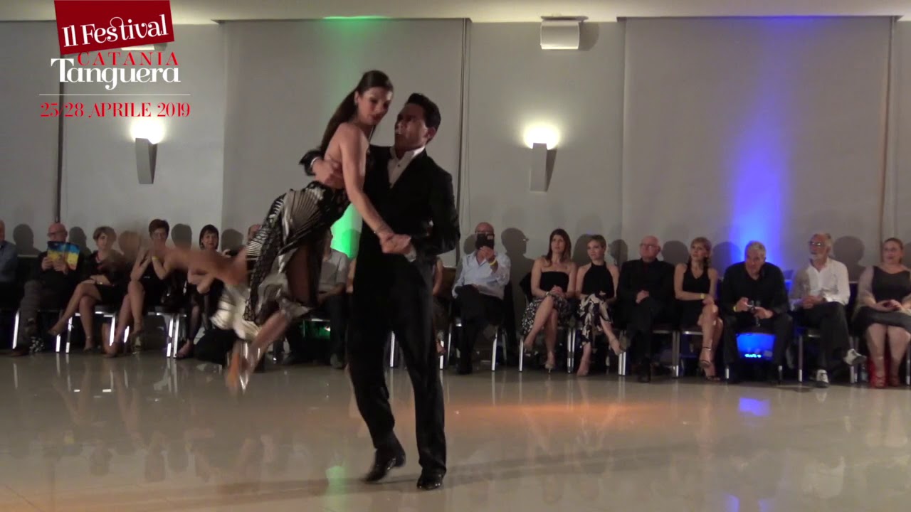 Roberta Beccarini e Pablo Moyano CTF 2019