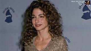 Live For Loving You - Gloria Estefan | 1991 | (Lyrics/Letra)