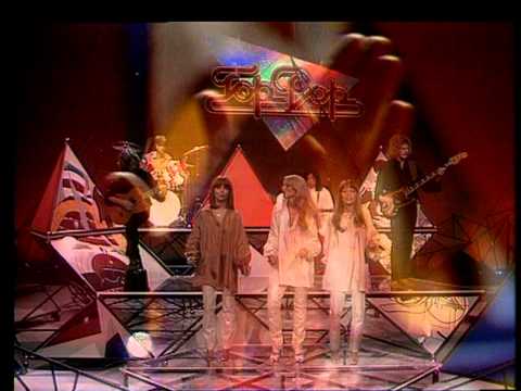 Wet Day In September - Pussycats