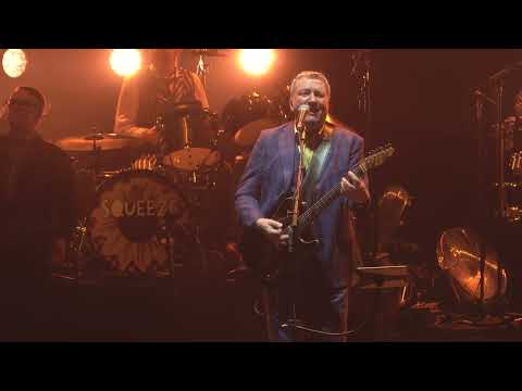Squeeze - Tempted (Live at Liverpool Philharmonic, 2019)