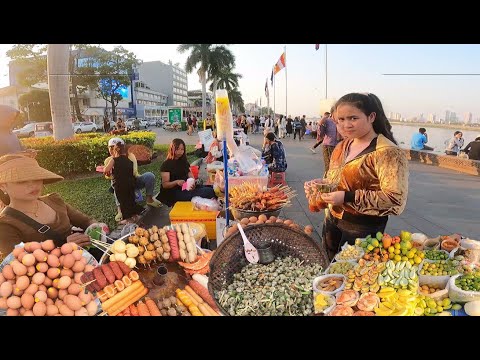 Exploring Phnom Penh Street Food Riverside - Cambodian Street Food Tour