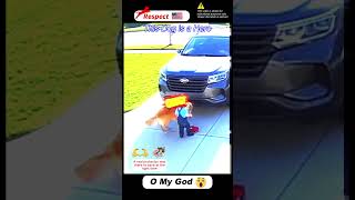 The Dog is a hero🦮🫶❤️ #dog #shorts #save