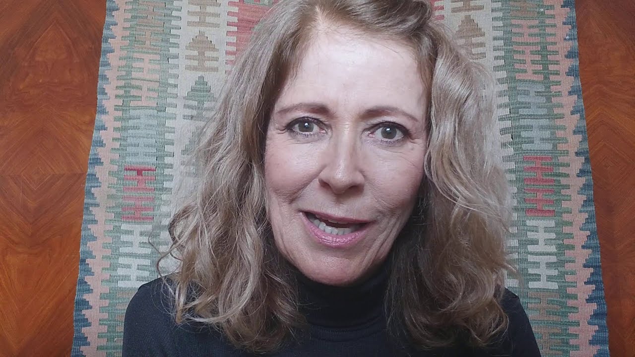 A HISTÓRIA DE MUSHKIL GUSHA - PRISCILA CAMARGO CONTA HISTÓRIAS