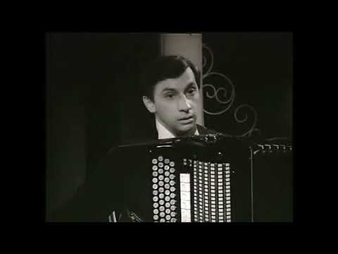 Johann Strauss II - Frühlingsstimmen (Voices of Spring) (Oleg Sharov - Accordion) (Bass Boosted)