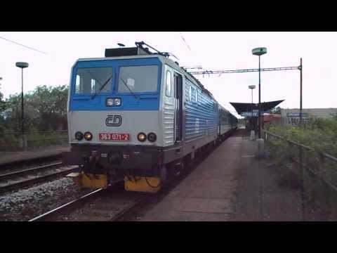Odjezd vlaku Os 7009 (ČD 363.071) ve výlukovém řazení - Jirkov zastávka, 17. 5. 2013