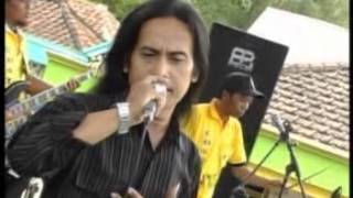 Download lagu om miravista (ismail anggara)cincin putih mp3