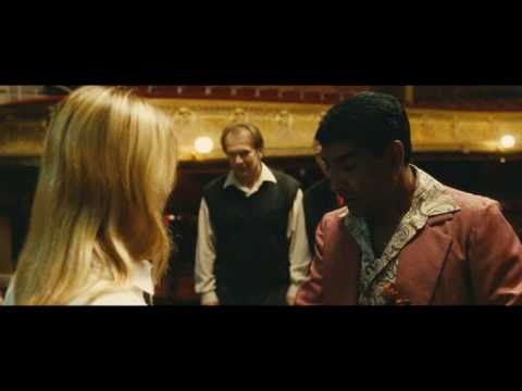 Le concert - violin solo avec la main