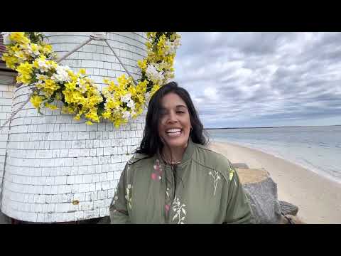 Nantucket Daffodil Wreath Creator Hafsa Lewis
