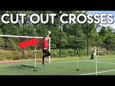 HOW TO CATCH CROSSES - SOCCER GOALIE TRAINING - GOALKEEPING DRILLS