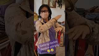 Download lagu Gelang penari dadas dipakai buat joged pargoy 🤣 #palangkaraya #pumpunghai #festivaldayak mp3