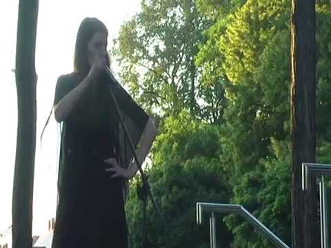 Roksana Lewak w raciborskiej bibliotece