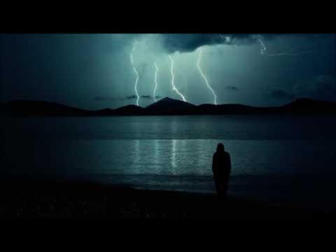 Elber/Tricoloress ft. Yassato - Burza