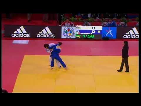 GS PARIS 2012 70 HWANG YeSul KOR BARBIERI Erica ITA1