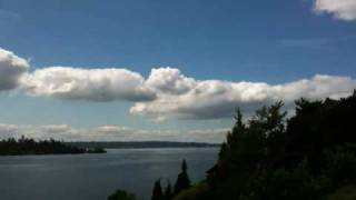 preview picture of video 'Lake Washington Views from Beaux Arts Village'