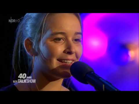 NDR Talk Show 40 Jahre auf Sendung/ Poetry Slam von Mona Harry am 12.Oktober 2019