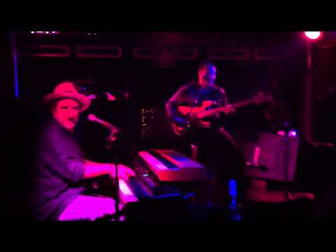 Jon Cleary, George Porter Jr & Johnny Vidacovich live @ The Maple Leaf New Orleans