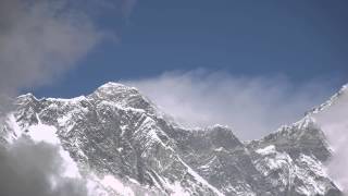 preview picture of video 'Everest view from Tengboche'