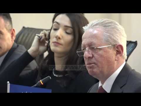 Tahiri në Prishtinë - Top Channel Albania - News - Lajme